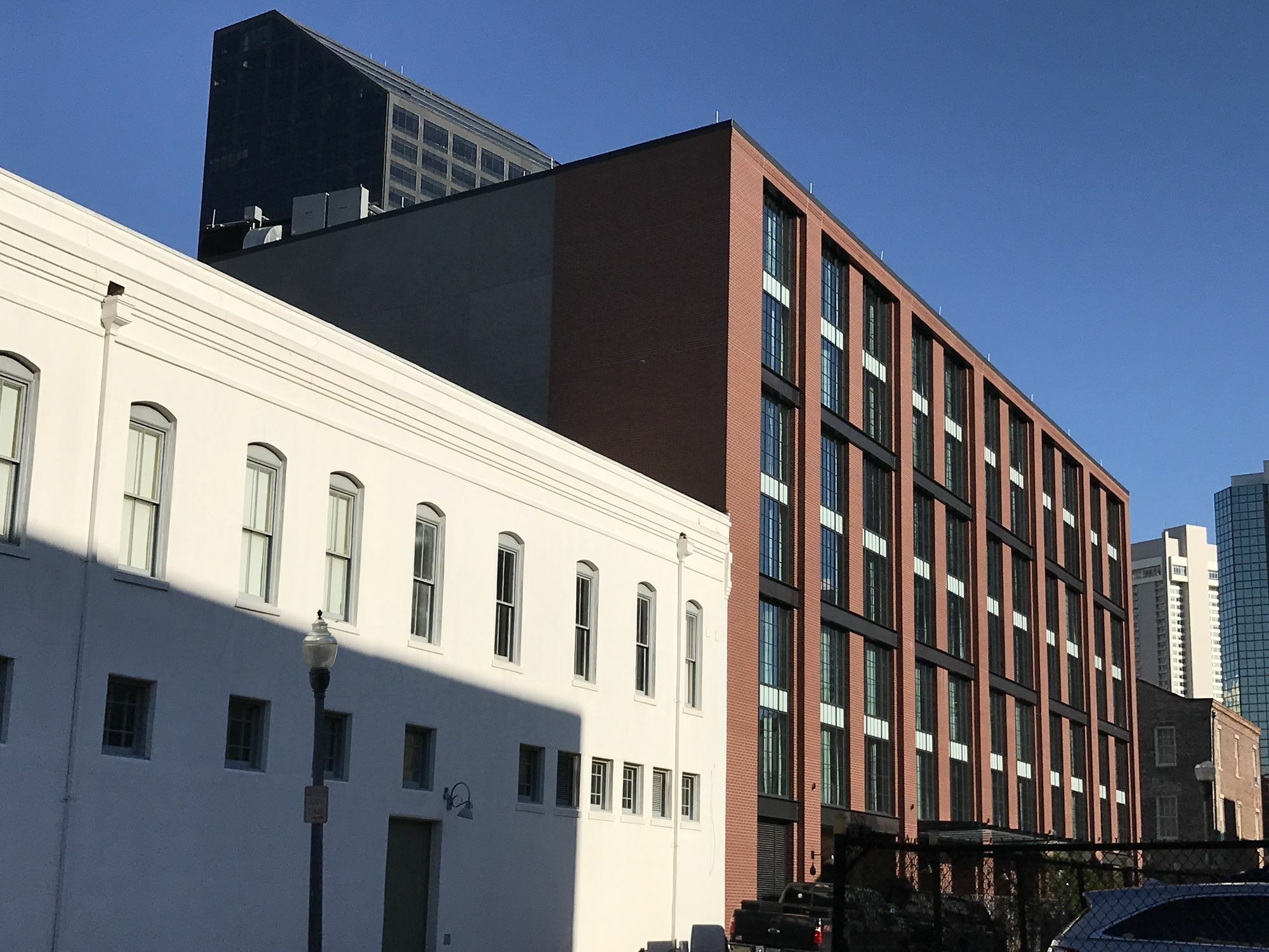 Cambria Hotel New Orleans Downtown Warehouse District Exterior photo